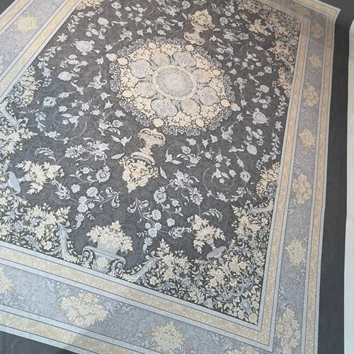 کاور فرش و روفرشی کشدار‌ طرح زیبا رنگ طوسی ترکیب کرم طلایی کد Rh1670 (با فیلم)