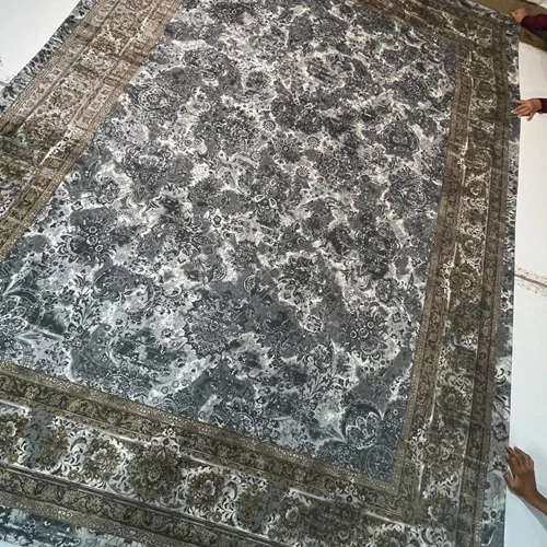 کاور فرش و روفرشی کشدار ترکیب رنگ طوسی و قهوه ای کد Rh1307 (با فیلم)/ cover carpet